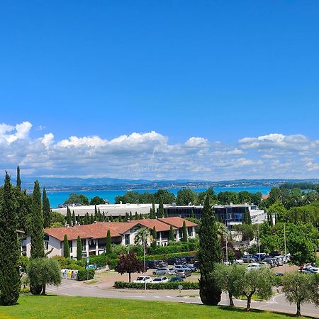 Ossidiana Apartment - Vista Lago - Centrico Sirmione Exterior photo
